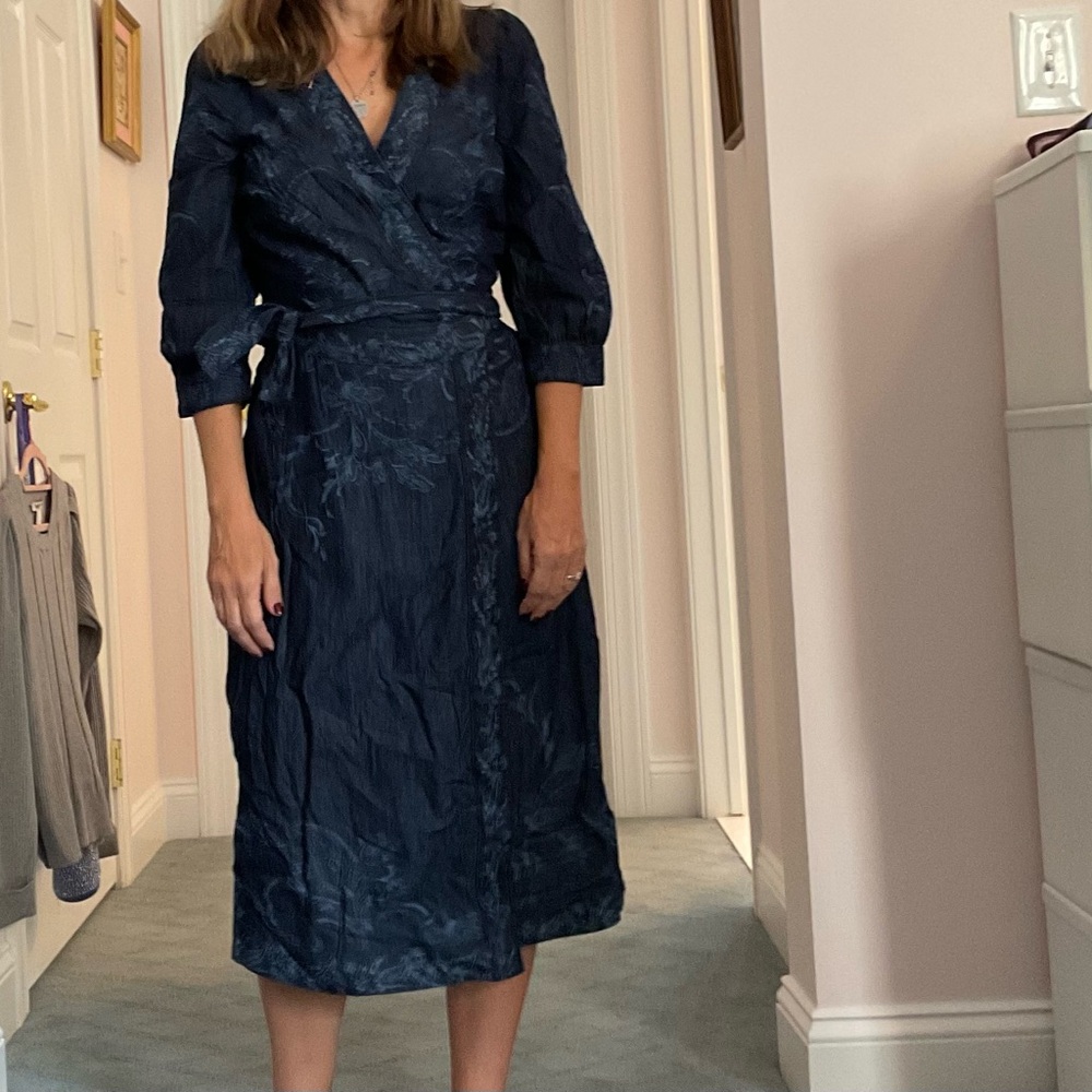 White House Black Market Dark Blue Floral Dress